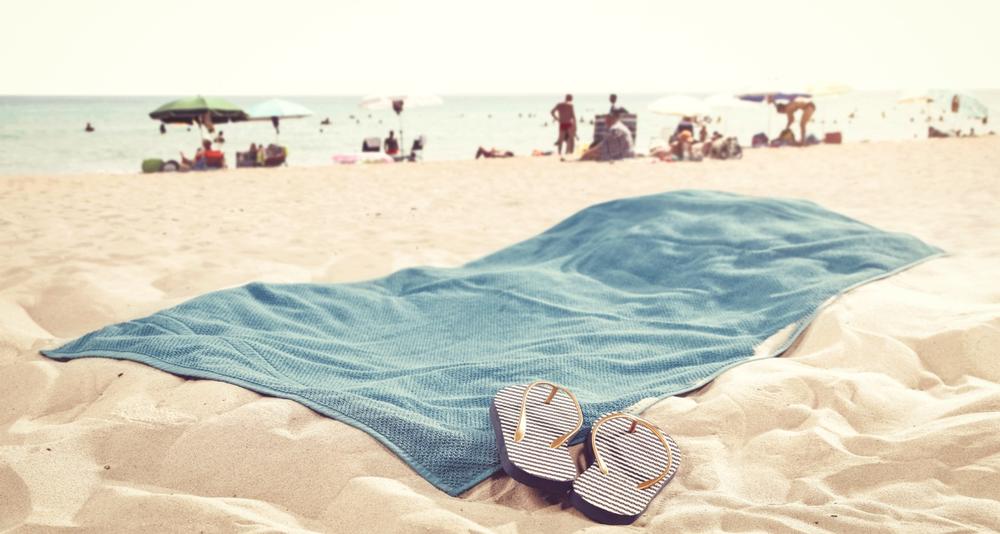 Play beach games or enjoy the sights with family near Chicago’s South Side.