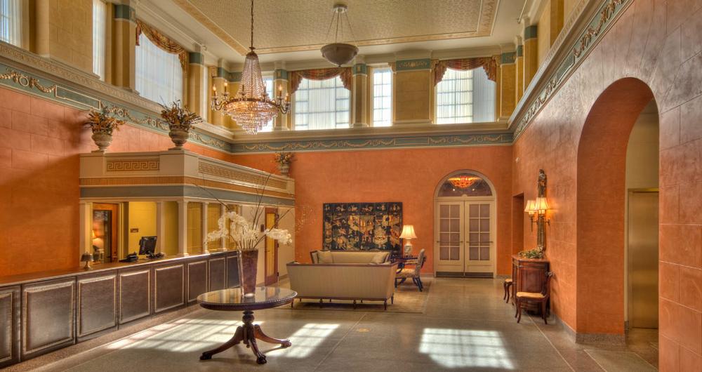 Walk along historic streets and savor fine dining in an elegant setting.