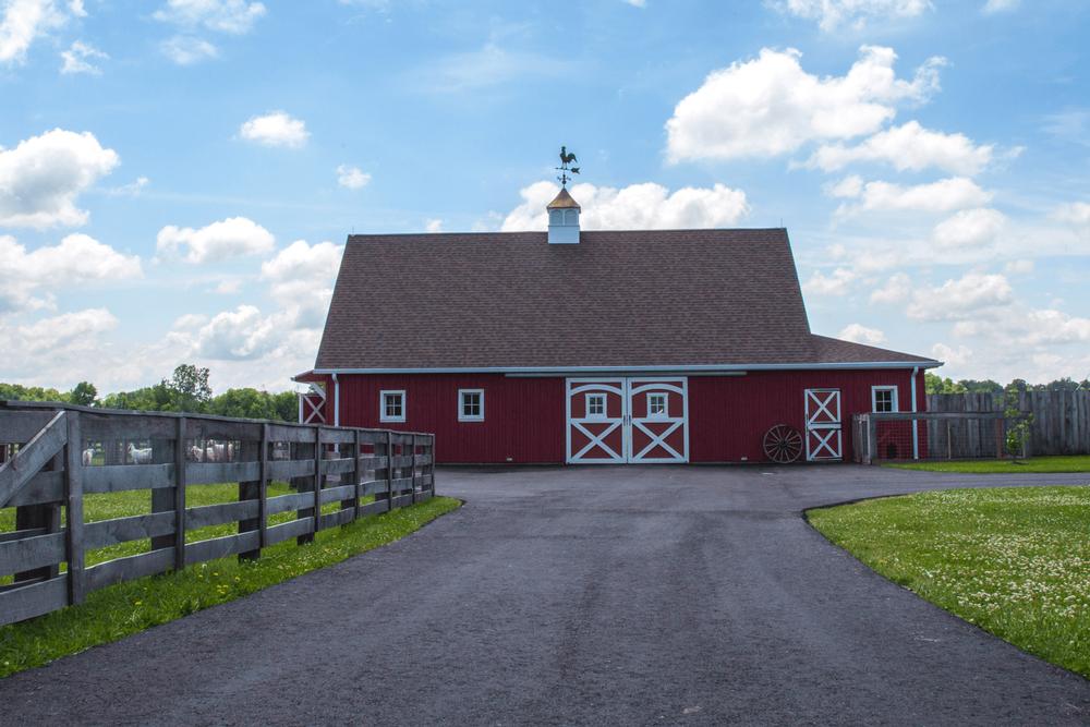 Stay at a countryside retreat and savor farm-to-table cuisine.