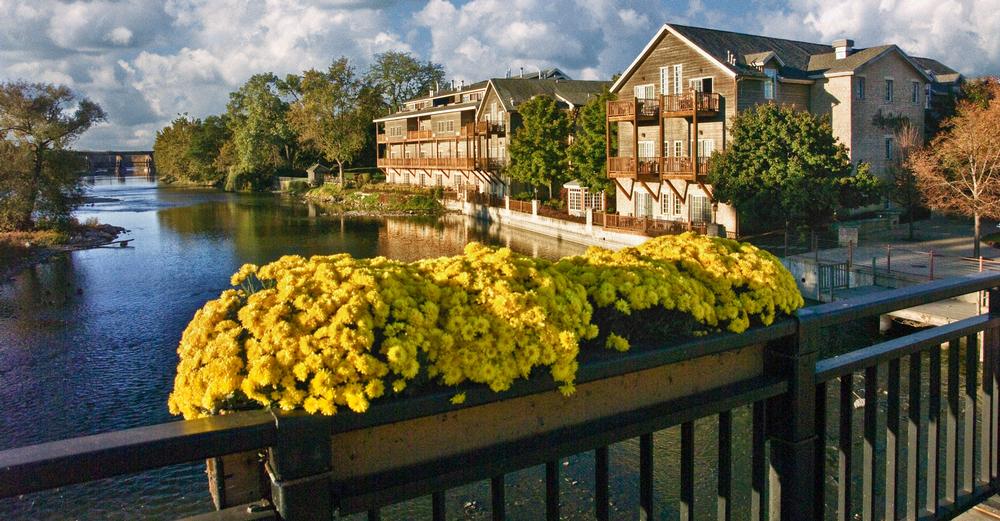 Walk along the riverfront and indulge in spa treatments on a quiet couples trip.