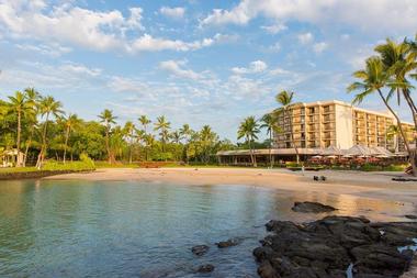 Courtyard Marriott King Kamehameha's Kona Beach Hotel