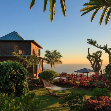 Kona, Hawaii Wedding Venues: Holualoa Inn