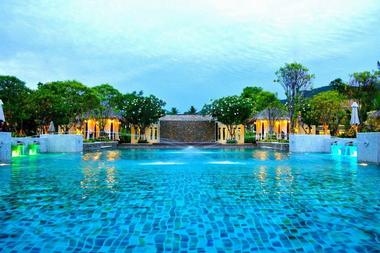 Centara Koh Chang Tropicana Resort & Spa