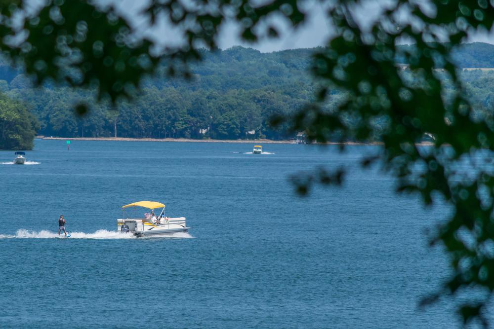 Smith Mountain Lake