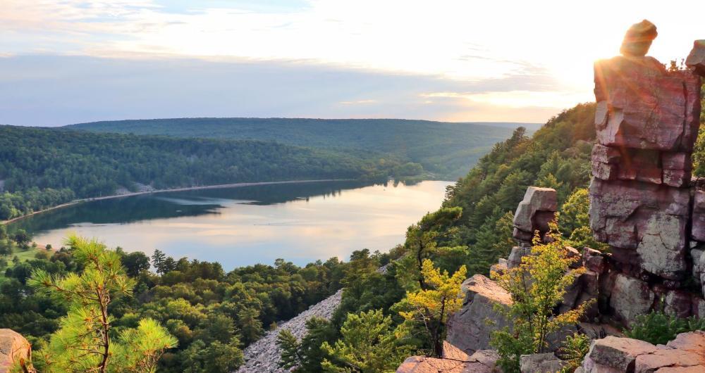 Baraboo, Wisconsin: Bluffs, Books, and a Slow-Burning Sunset
