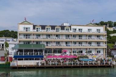 Chippewa Hotel Waterfront