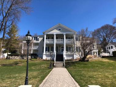 Harbour View Inn