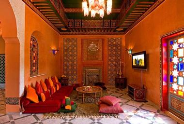 L Mansion Guest Palace