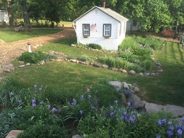 Places to Get Married: Emily's Ten Oaks Ranch