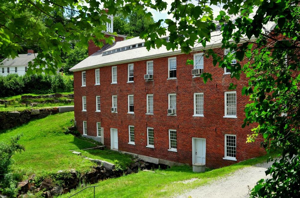 Discover a preserved 19th-century mill town and admire its charming lakeside scenery.