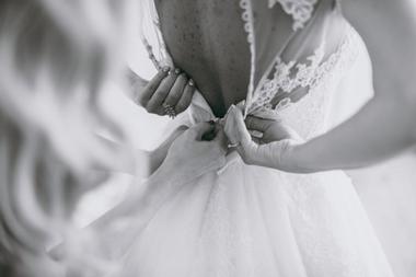 Best Barn Wedding Venues in New Hampshire: Hill Pond Farm