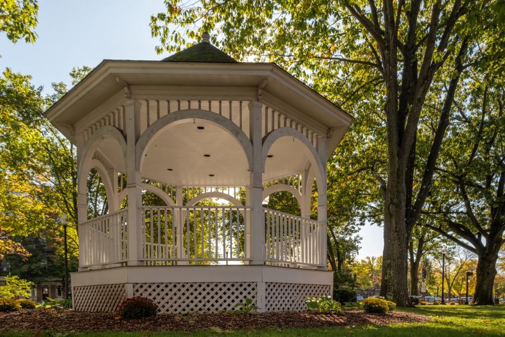 Walk along a lively downtown and see historic landmarks in this cultural hub.