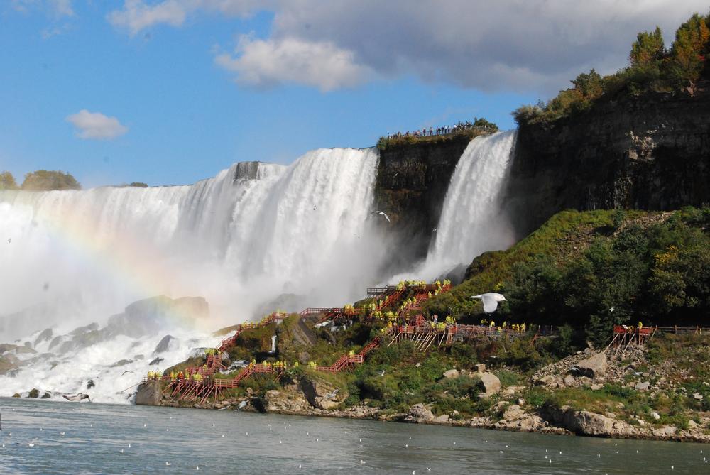 Walk along misty decks and feel Niagara Falls during an exciting trip.