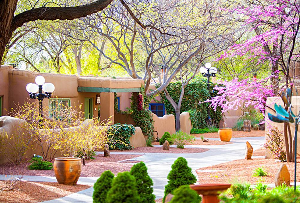 Admire historic charm and savor upscale comforts on a couples' getaway.