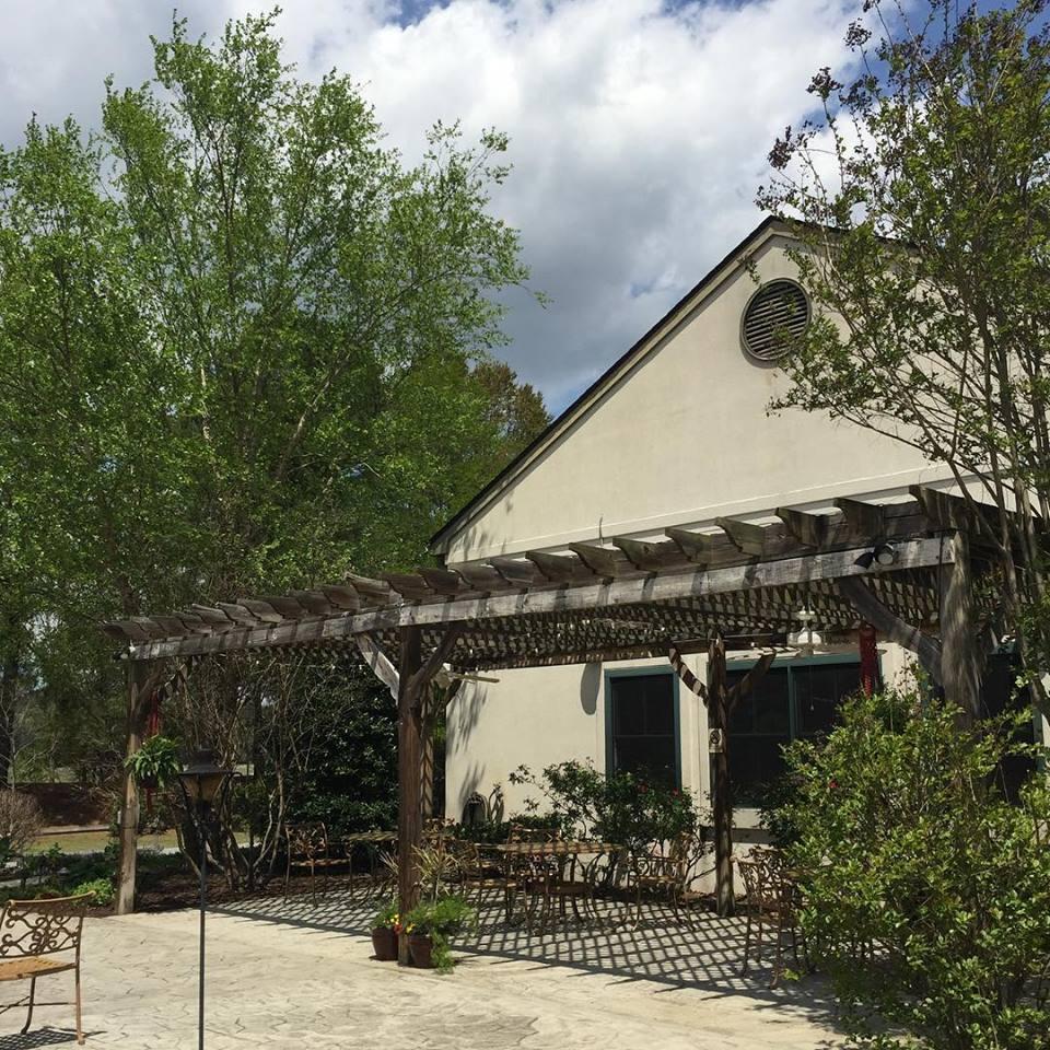 Pour on the Culture: Cypress Bend Vineyards