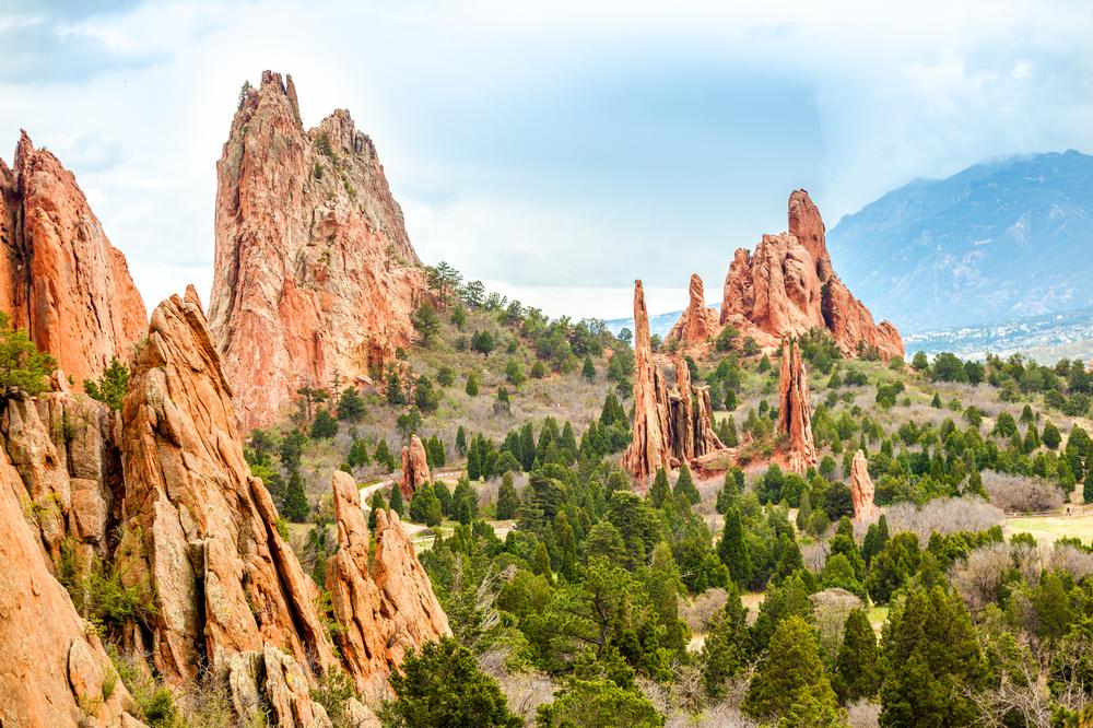 Wander Amid Towering Red Rocks at Garden of the Gods