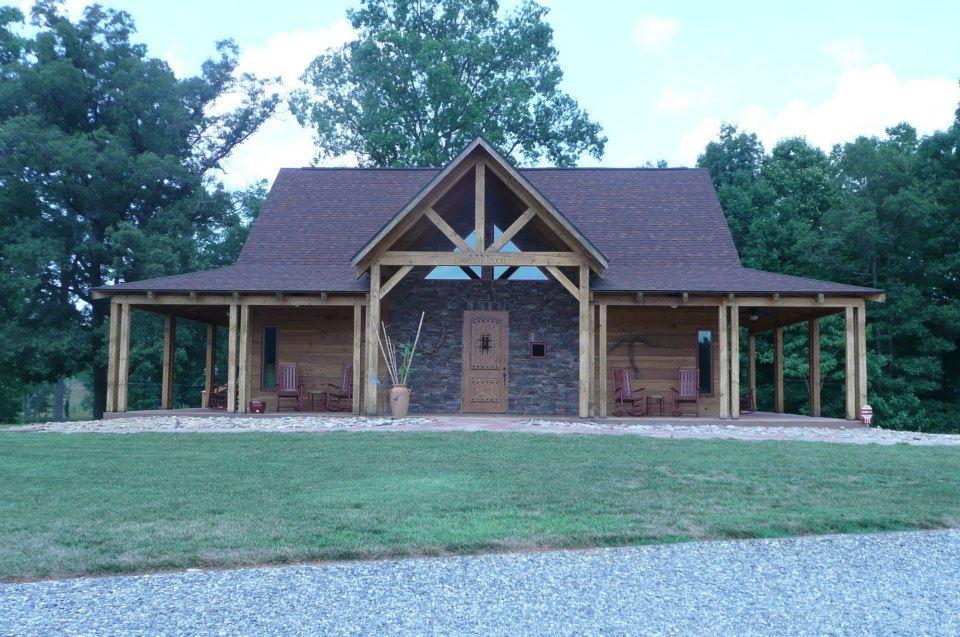 Sip, Stroll, and Stay Awhile: Daveste Vineyards