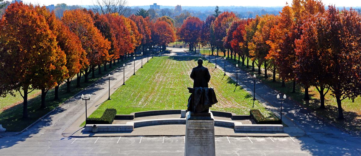 Tour the Pro Football Hall of Fame and see downtown murals on a fun trip.