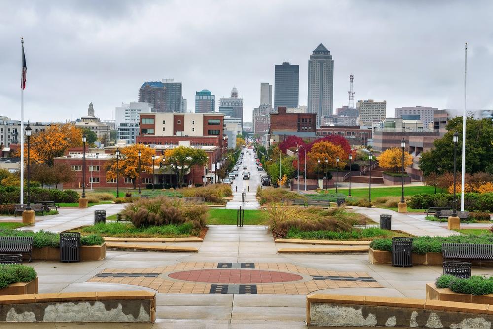 Discover public art and visit the Capitol on a quick city escape.