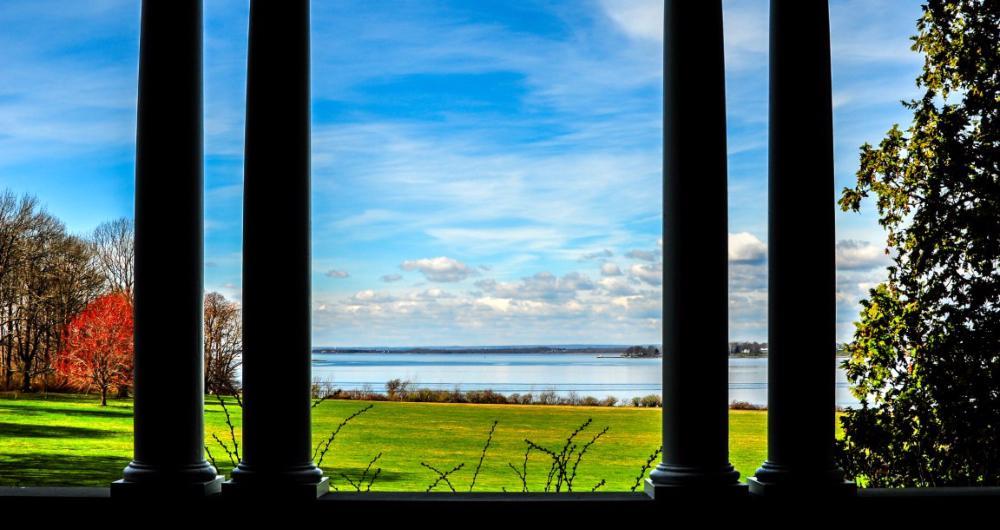 Bristol, RI: Waterfront Walks & Red, White, and Quiet