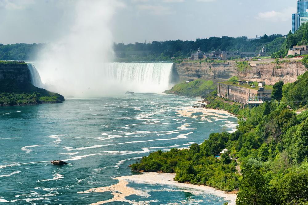 Marvel at Natural Wonder at Niagara Falls