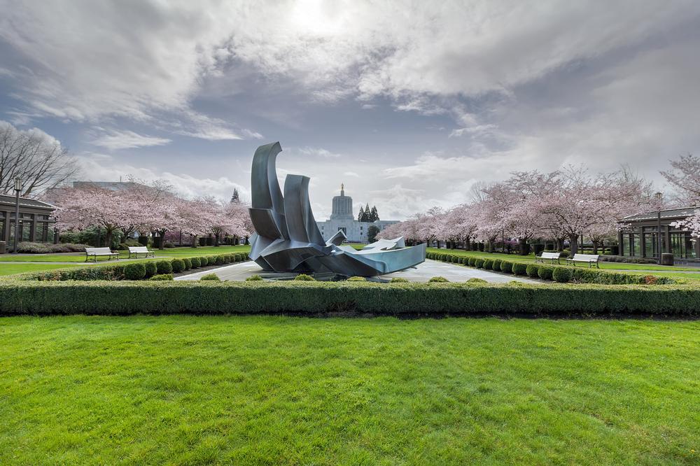 Visit state landmarks and explore blooming gardens during a beautiful spring weekend.