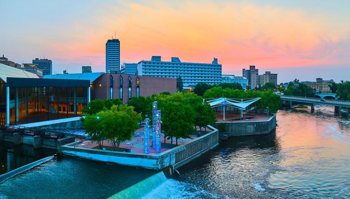 Visit Notre Dame and explore local sights on an easy weekend getaway.