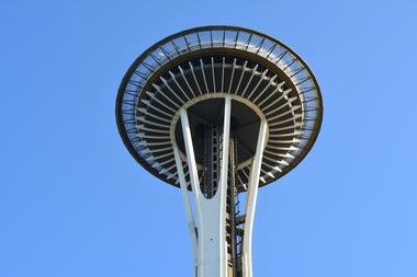 Space Needle | Places to Visit in Puget Sound (Pacific Northwest)