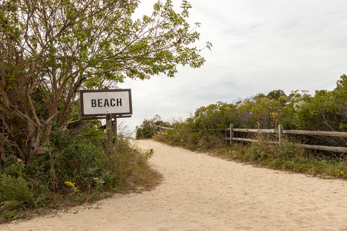 Beach sign in Cape May