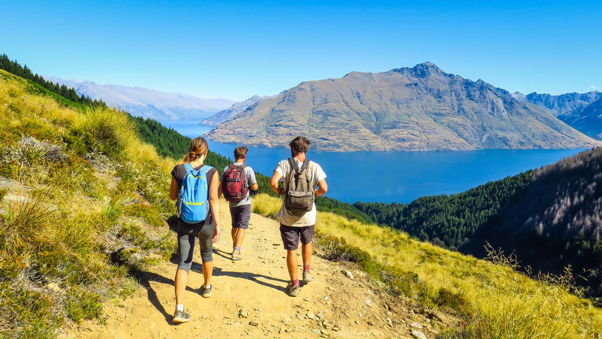 Hiking in Queenstown