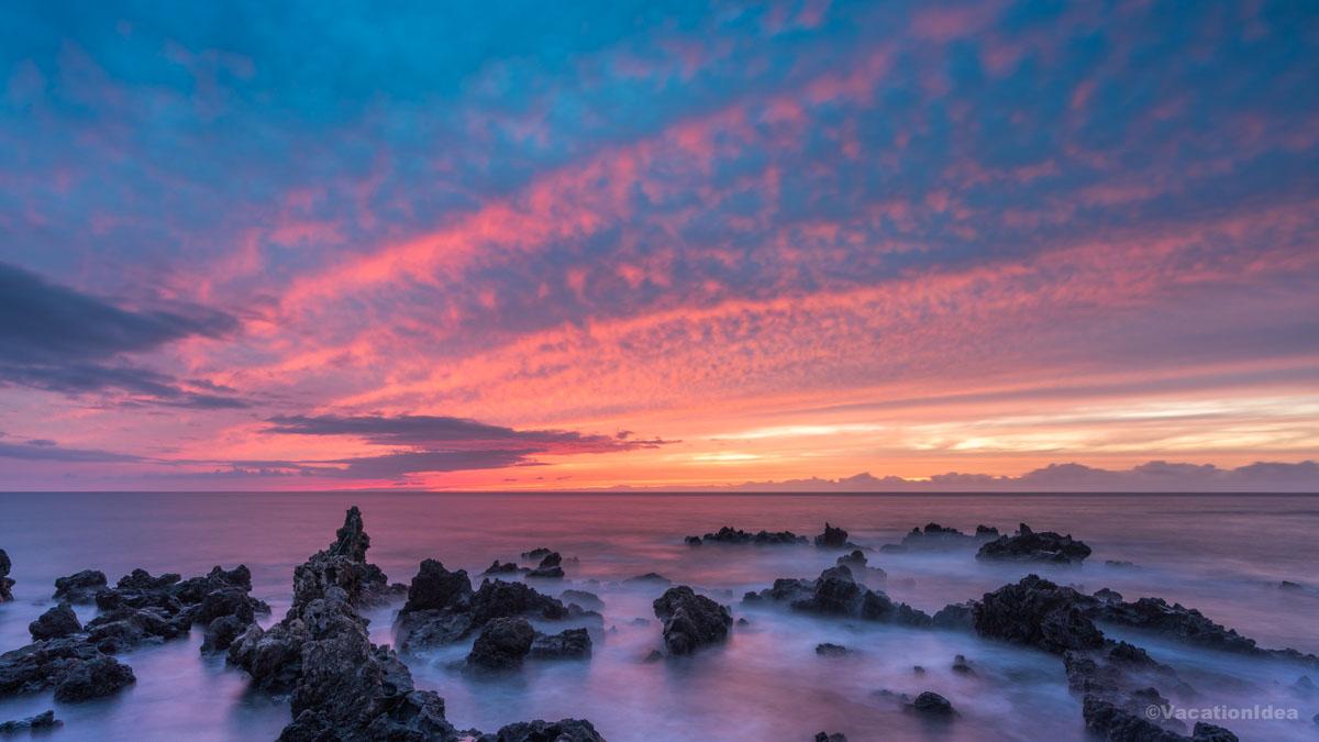 Chris' photo of a pink sunset in Hawaii