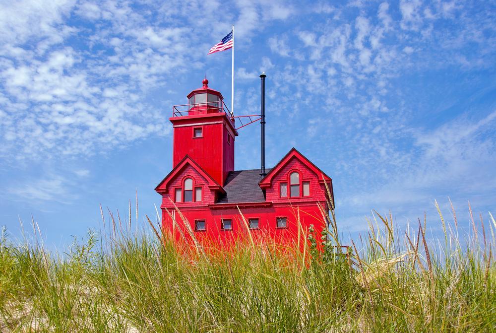 Walk through tulip-filled gardens and explore charming Dutch-inspired attractions.