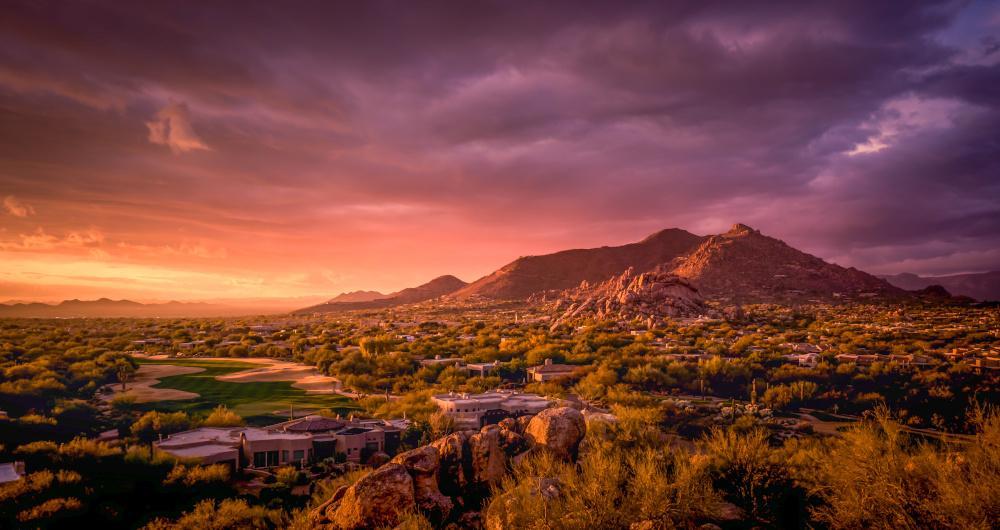 Scottsdale, Arizona: Desert Stillness & Morning Gold