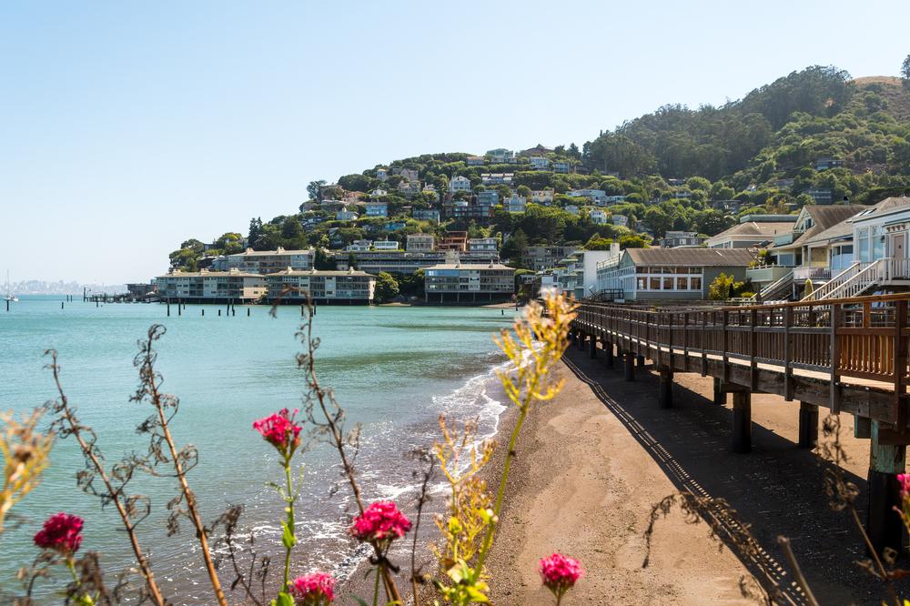 Admire bay views and browse galleries on a peaceful retirement trip.