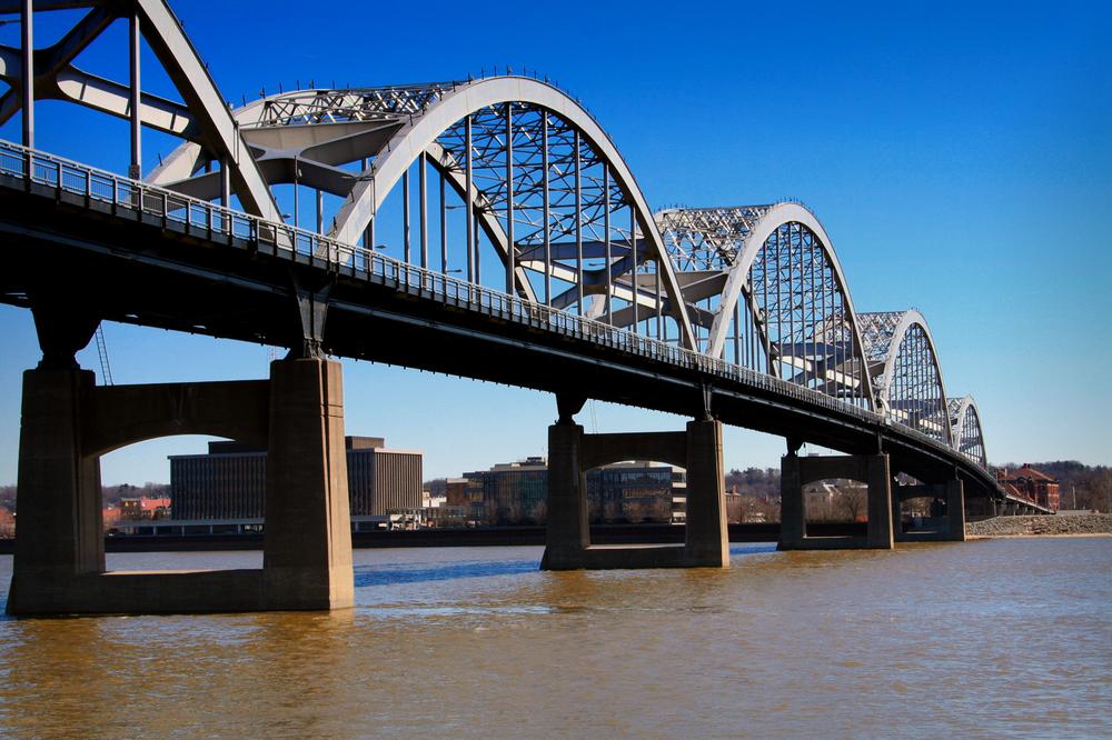 Stroll along the riverfront and enjoy lively cultural events.