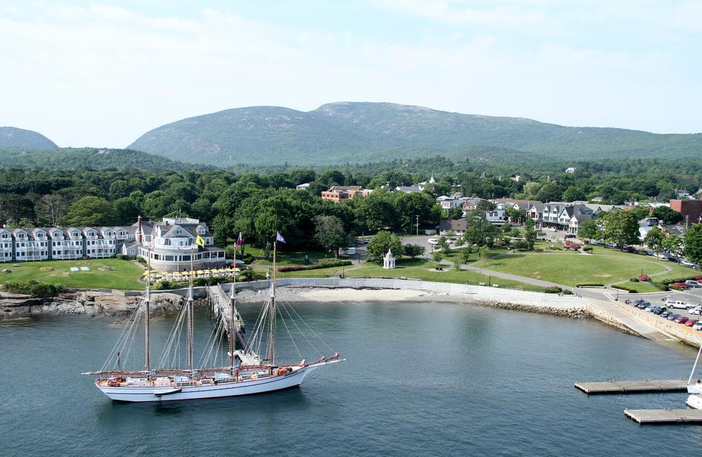 Savor seafood and explore harbor trails on a peaceful fall retreat.