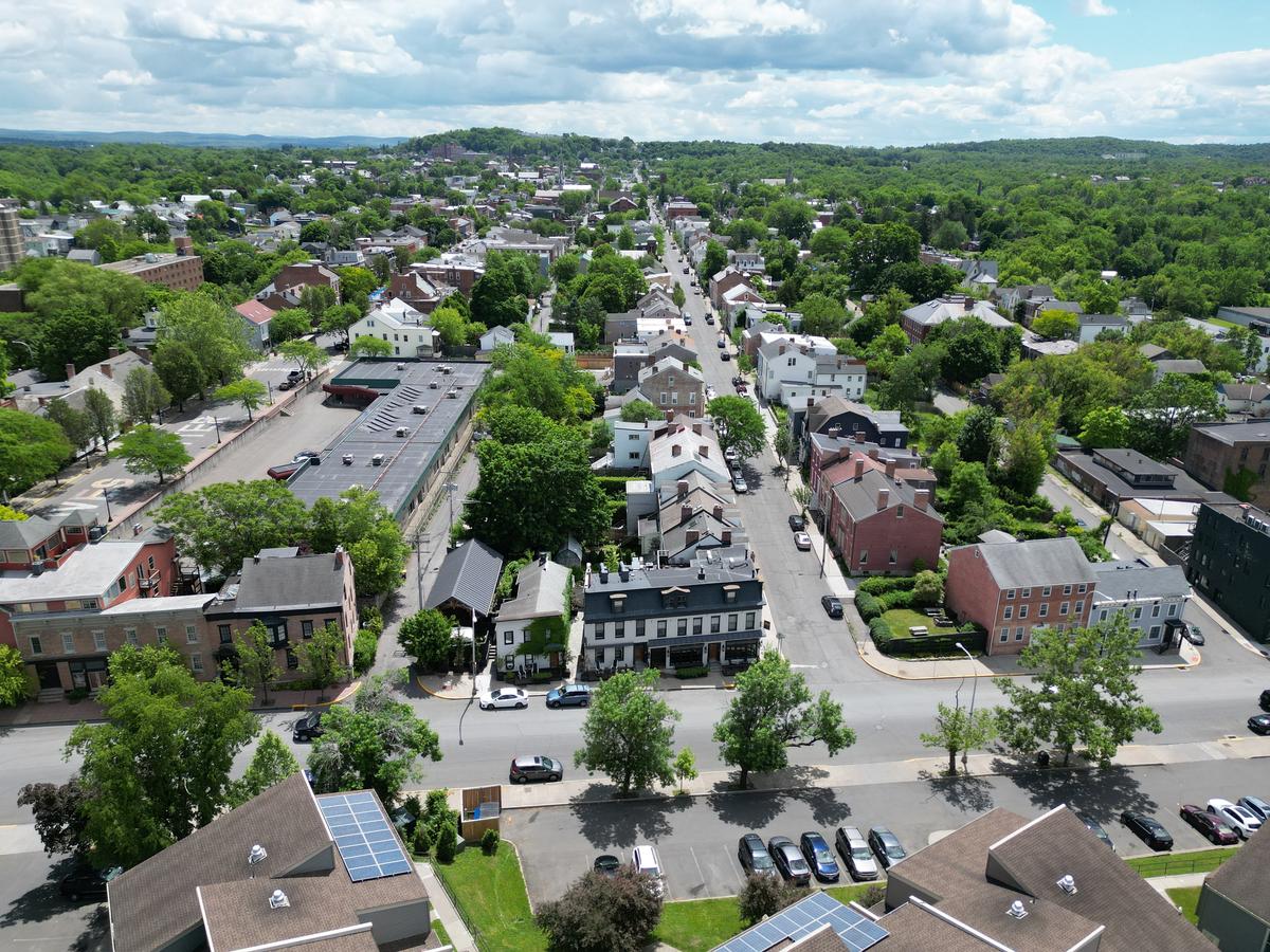 Hudson: Quiet Streets & Small Joys