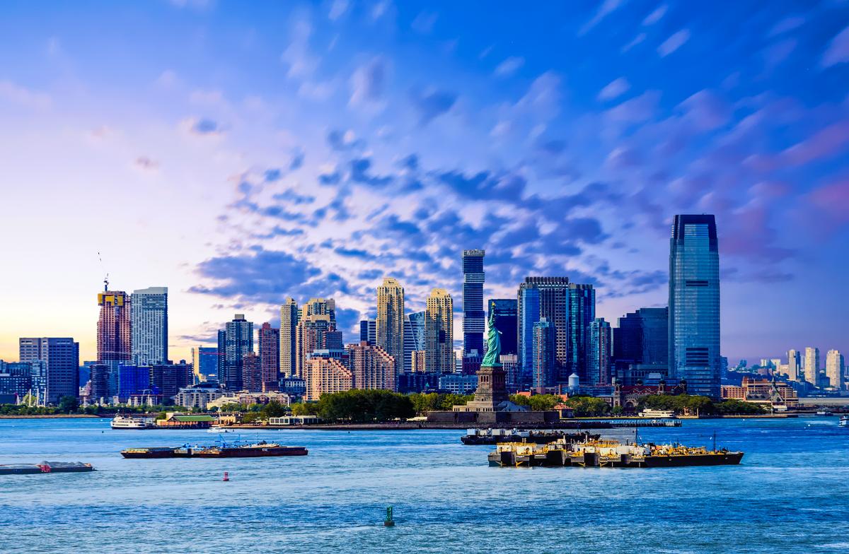 See skyline views and stroll waterfront parks on a quick summer outing.