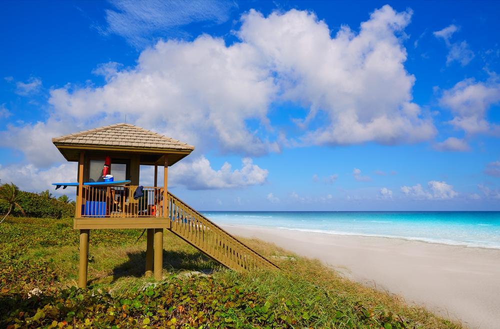 Catch ocean breezes and explore lively downtown vibes on a weekend trip.