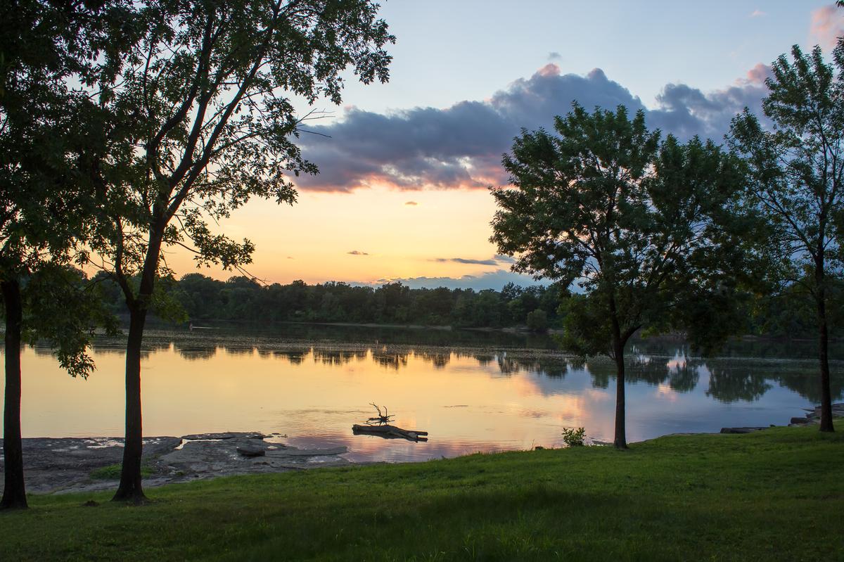 Explore frontier history and stroll along scenic trails on a quick weekend escape.
