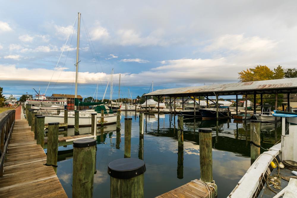 Enjoy a romantic getaway and explore charming waterfront attractions.