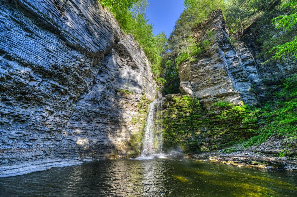 Tour scenic vineyards and admire waterfalls on a peaceful retirement escape.