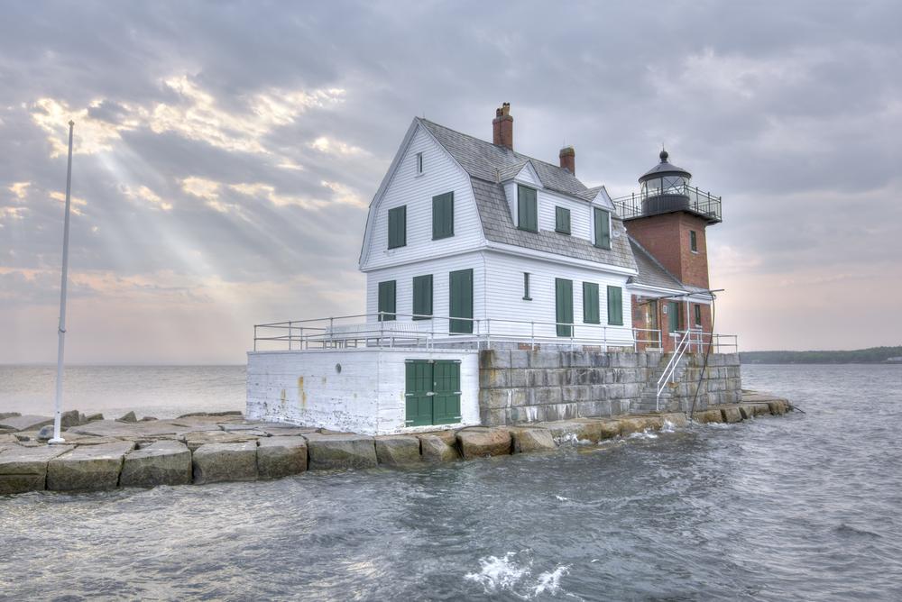 Tour art museums and savor seafood on an affordable coastal weekend.