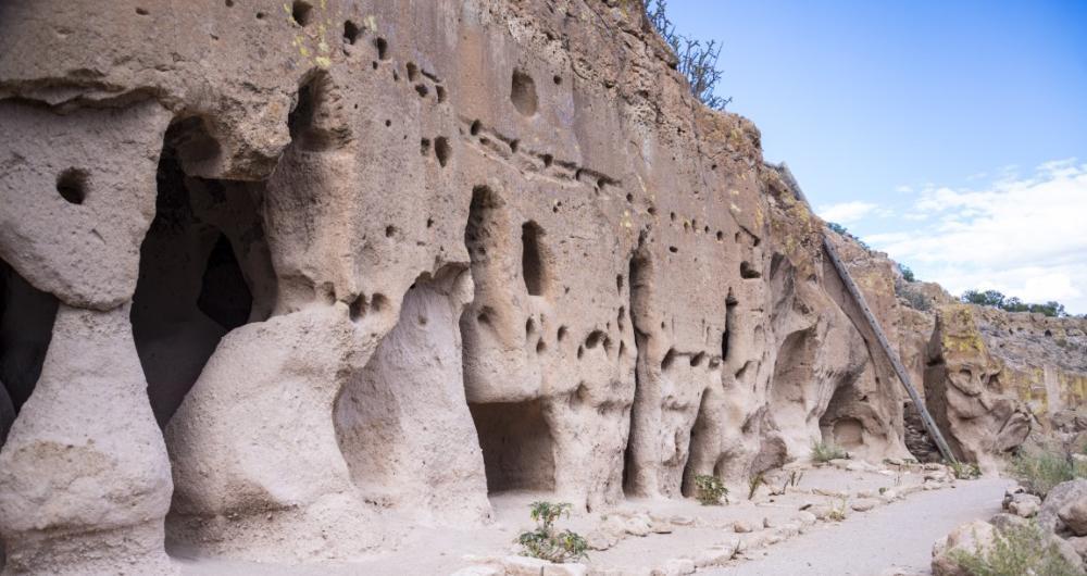 Espanola: Crossroads of Craft and Quiet