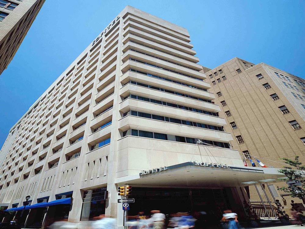 Unwind in Chic Comfort at Hotel Sofitel Philadelphia