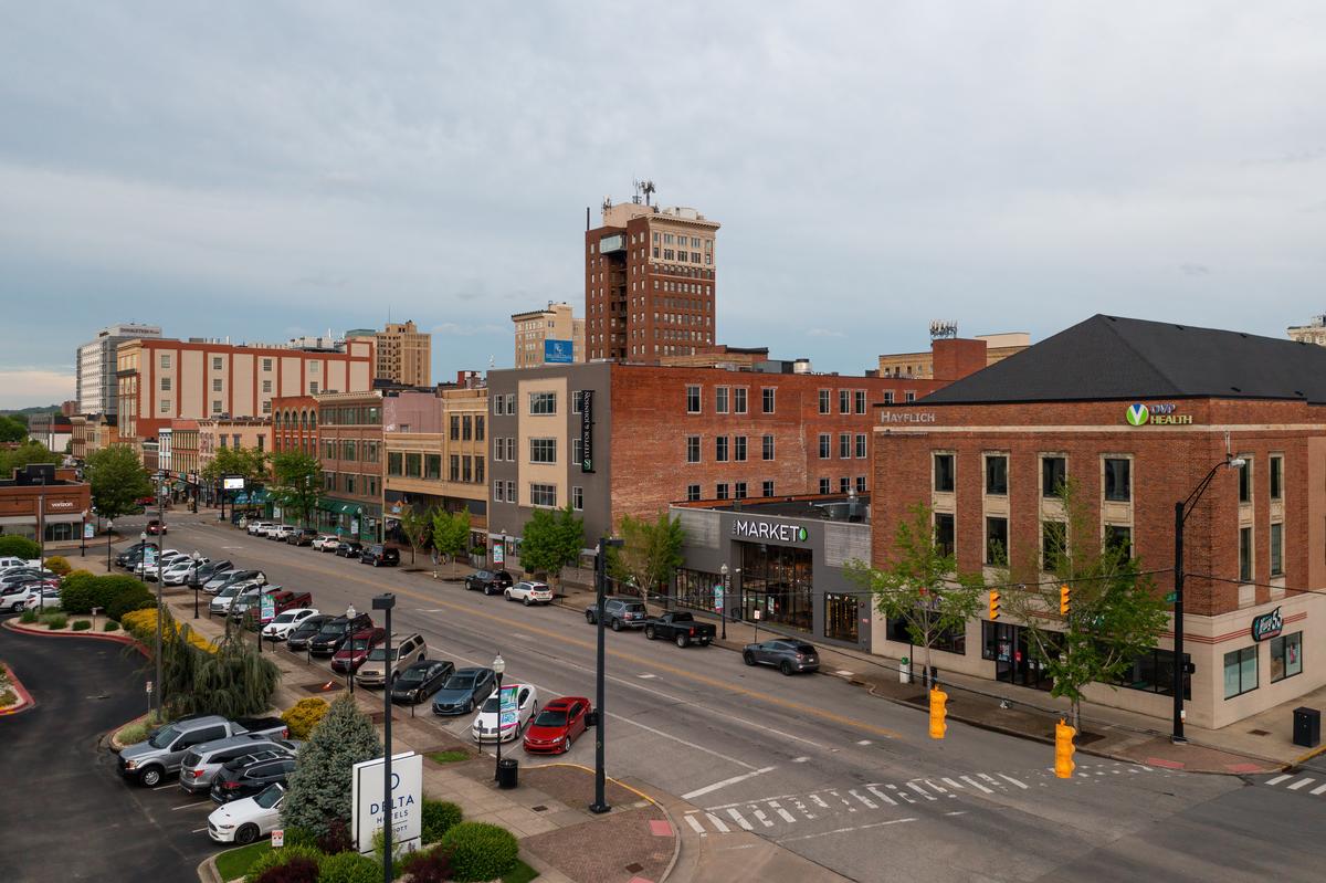 Walk through Ritter Park and savor local bites on a fun family day.