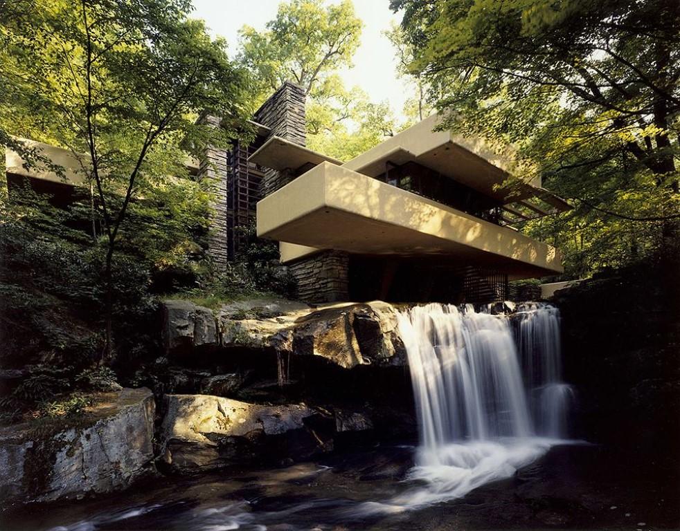 Admire Frank Lloyd Wright’s architectural masterpiece or explore scenic woodland surroundings.