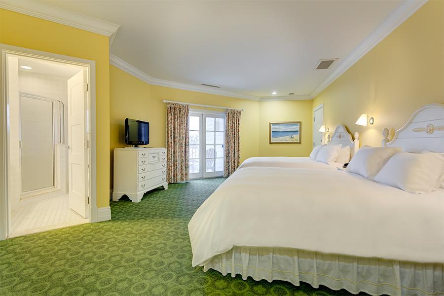 Admire lake sunsets and savor fine dining on a romantic escape.