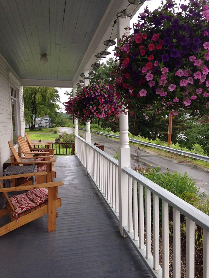 Harvest Barn Inn | Romantic Getaways in Vermont