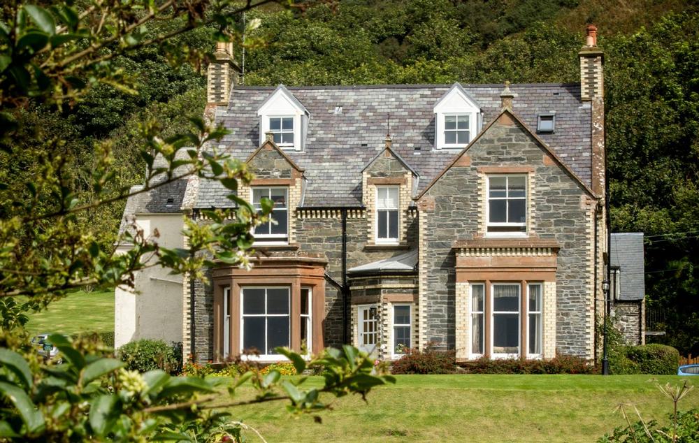 If You Seek Coastal Seclusion and Refined Dining, Retreat to Knockinaam Lodge